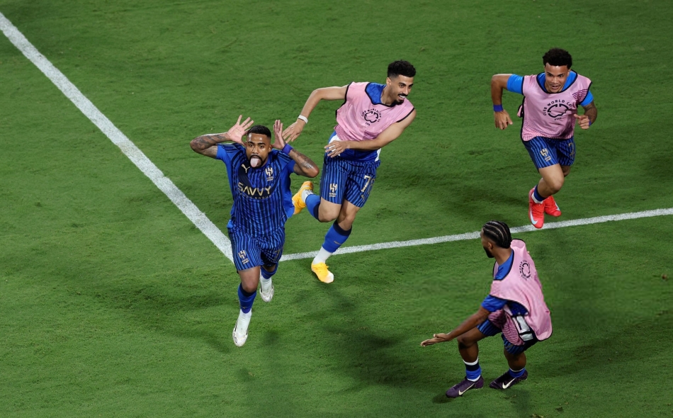 美高梅澳门官网-冲刺阶段曼城战术微调：亚冠节点到来；质疑声仍在；控场能力受关注