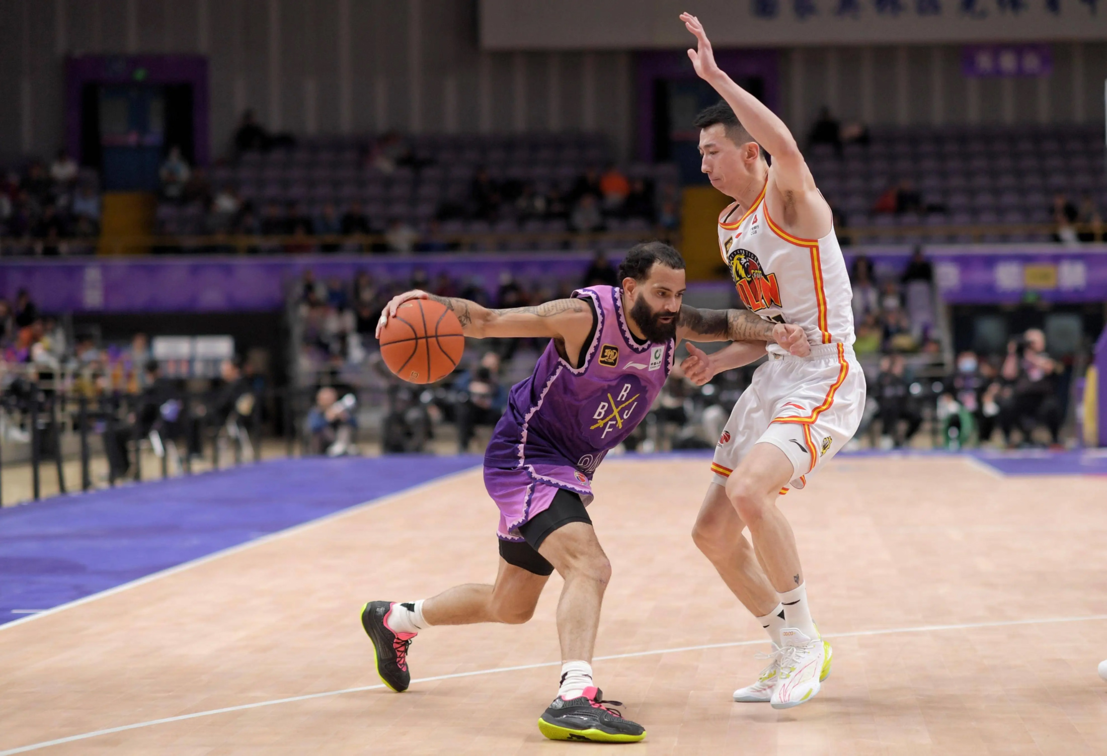 美高梅澳门官网-窗口期突围战来临，里昂围绕CBA季后赛伤情更新，管理层满意，细节决定成败