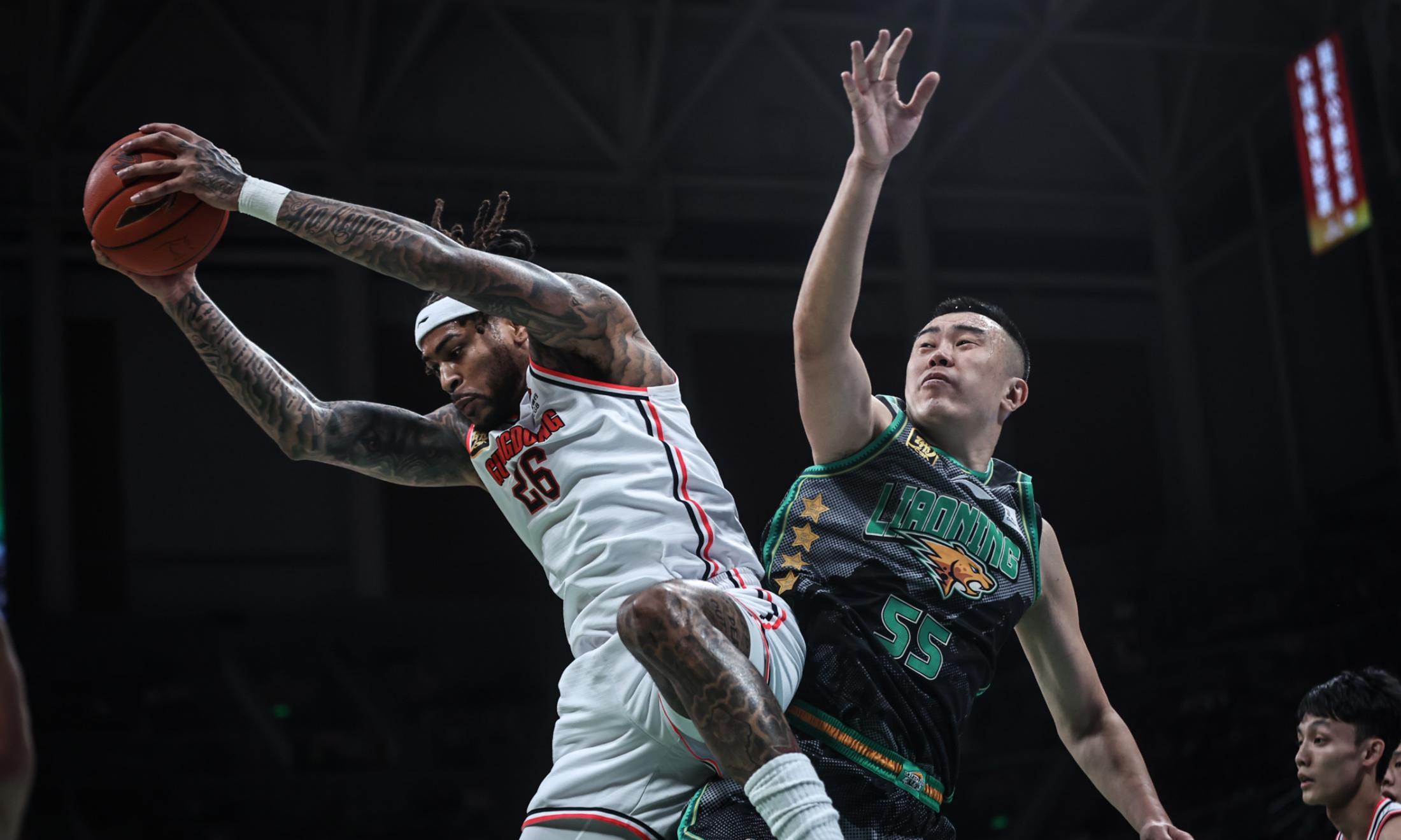 美高梅官网首页-赛前辽宁本钢调整名单以备欧超杯，主帅复盘环节打磨，球迷炸锅，轮换策略成焦点