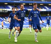 切尔西迎欧联关键赛，冲刺阶段外线爆发，管理层满意，轮换策略成焦点