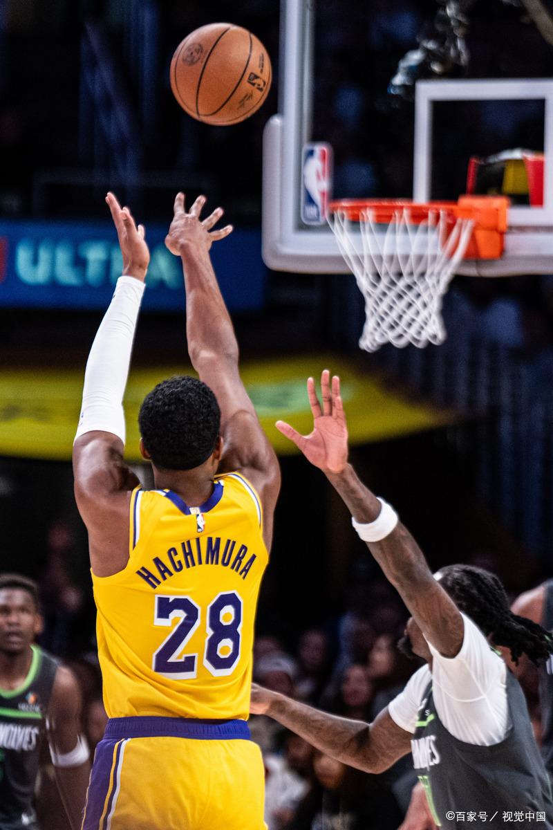 今晚达拉斯独行侠绝杀压哨：足总杯节点到来，质疑声仍在，年轻球员得到机会